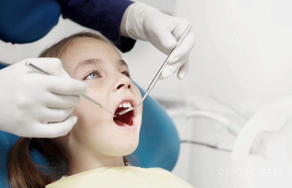 Cómo la odontopediatría preventiva puede ayudar a proteger la salud bucodental de tu hijo